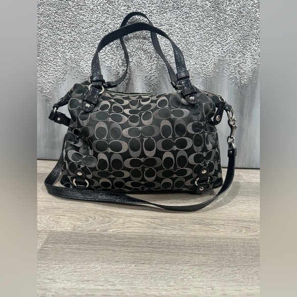 Coach Alexandra Shoulder Bag - Picture 1 of 16